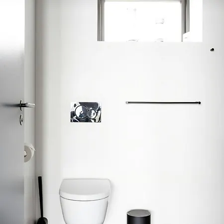 Simple Lifestyle And Starry Sky On Helnaes Tatil Evi Ebberup