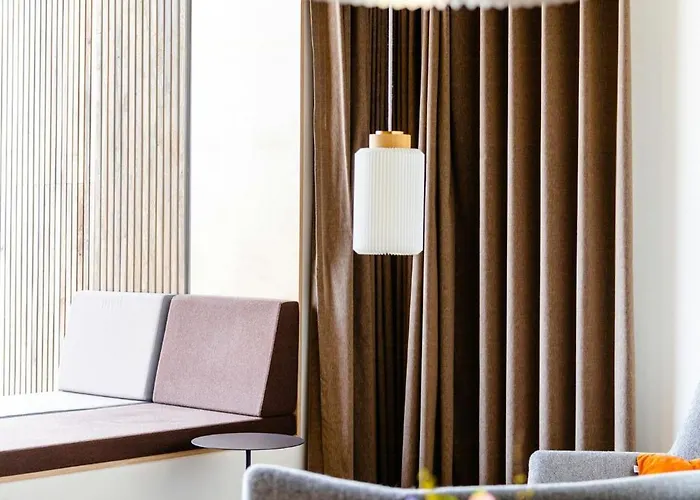 Simple Lifestyle And Starry Sky On Helnaes אברופ